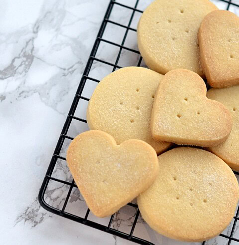 Scottish Shortbread recipe for traditional butter shortbread, cut into circles and love heart biscuits.