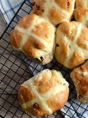 Chocolate Chip Hot Cross Buns