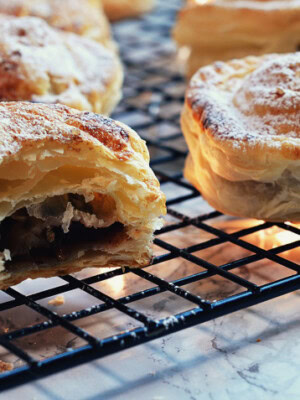 Puff Pastry Mince Pies recipe from Baking with Granny.