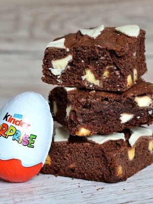 Kinder Brownies recipe from Baking with Granny. Sweet brownies, complete with kinder chocolate.