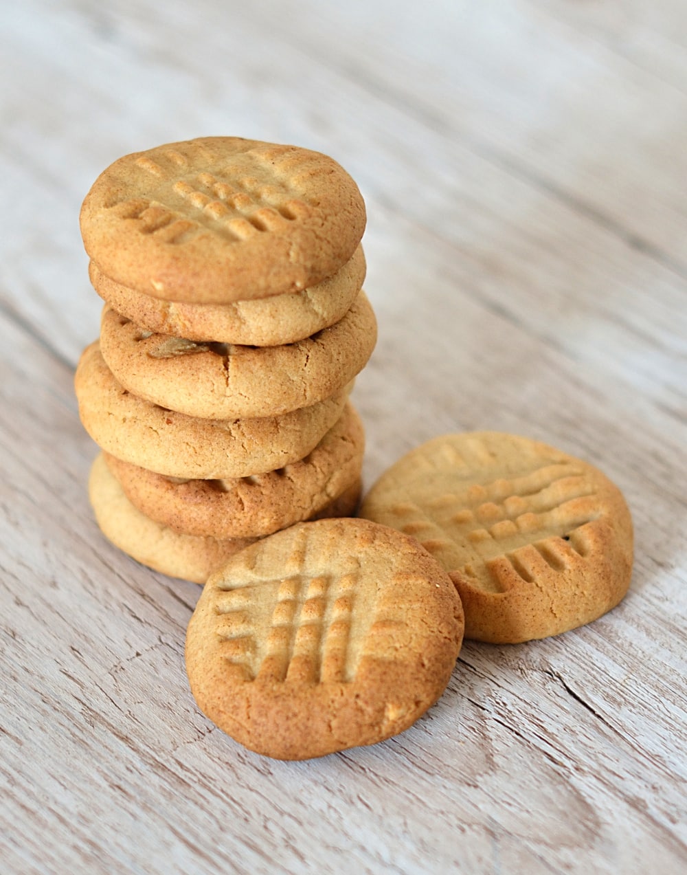 Small stack of Crunchy Peanut Cookies - crunchy little biscuits, made with peanut butter.