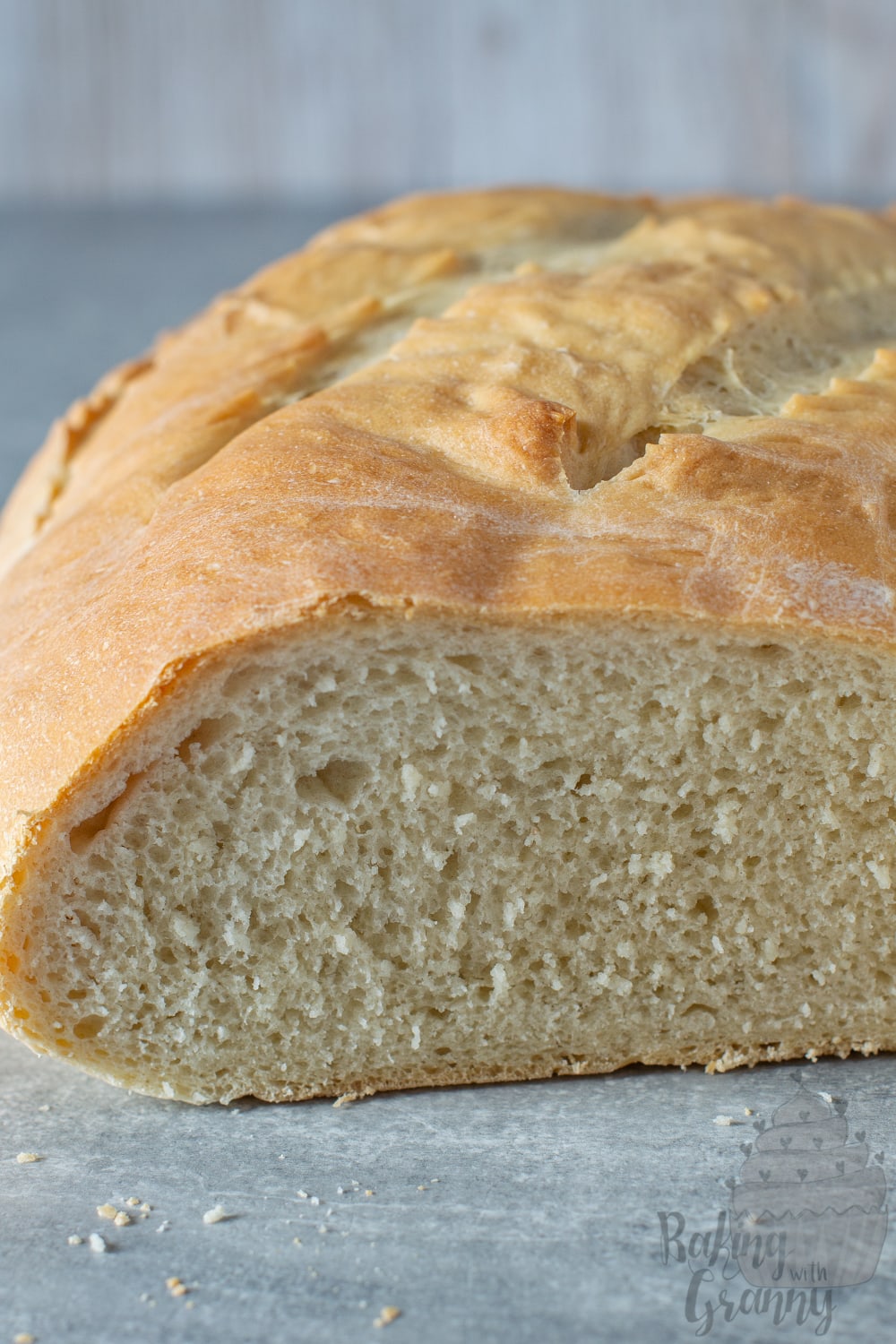 Easy bread recipe from Baking with Granny. UK recipe for an easy loaf of bread. Perfect for sandwiches, toast or just eaten straight from the oven!
