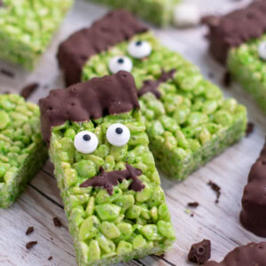 Frankenstein Rice Krispy Squares recipe.