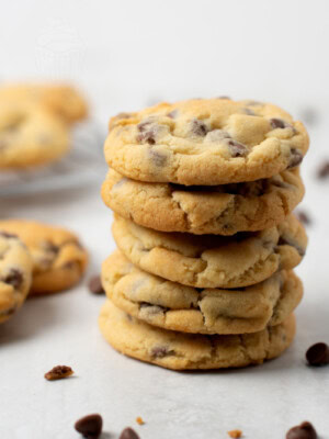 Chocolate Chip cookies recipe from Baking with Granny. UK recipe for classic cookies, easy and simple to make.