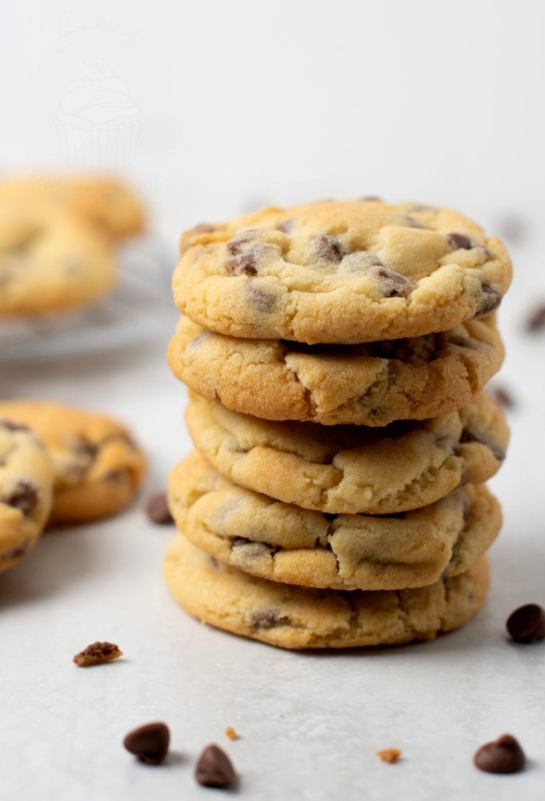 Chocolate Chip cookies recipe from Baking with Granny. UK recipe for classic cookies, easy and simple to make.