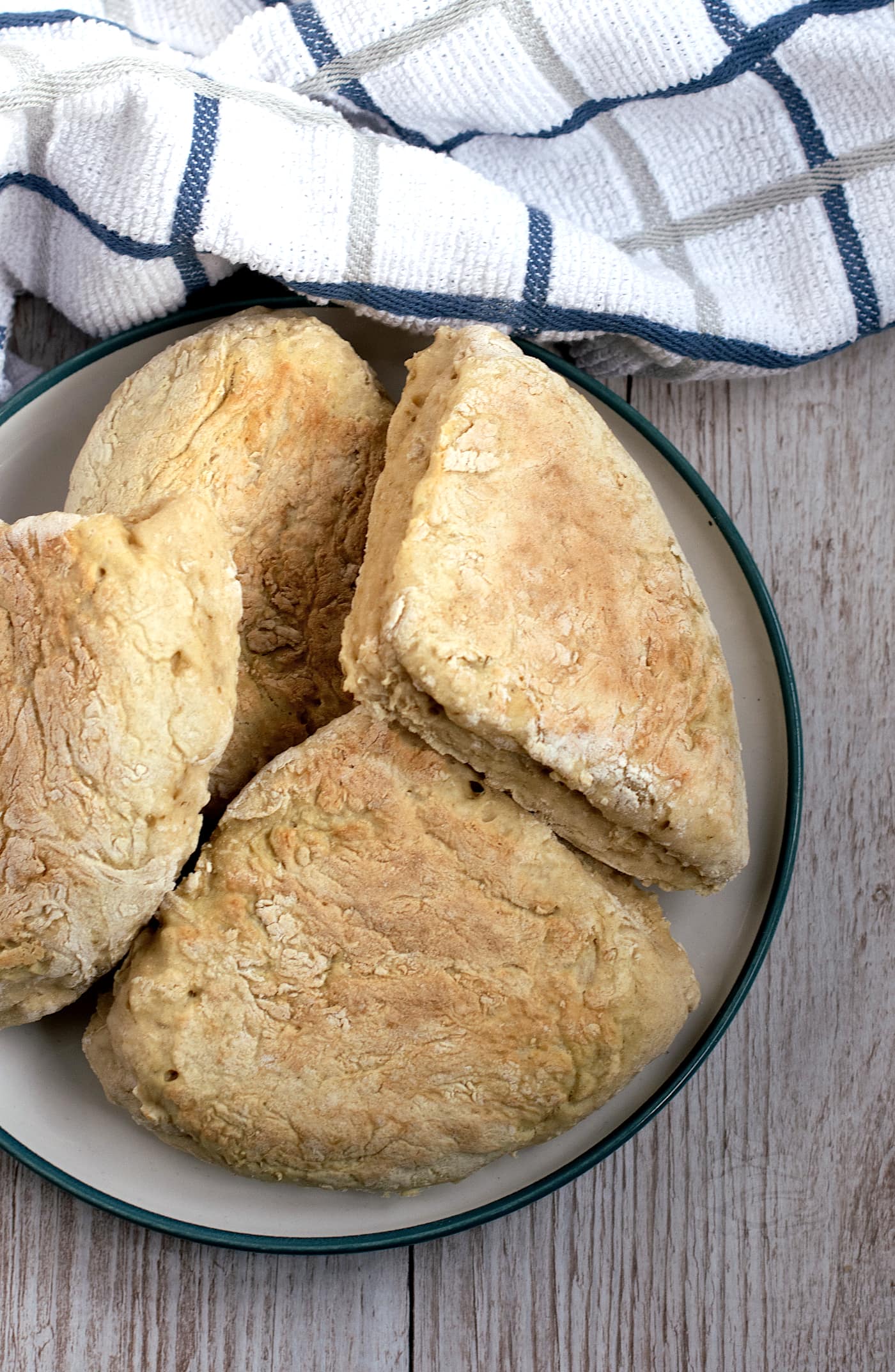 Soda Farls recipe from Baking with Granny. Traditional Irish bread rolls, made with just 4 ingredients.